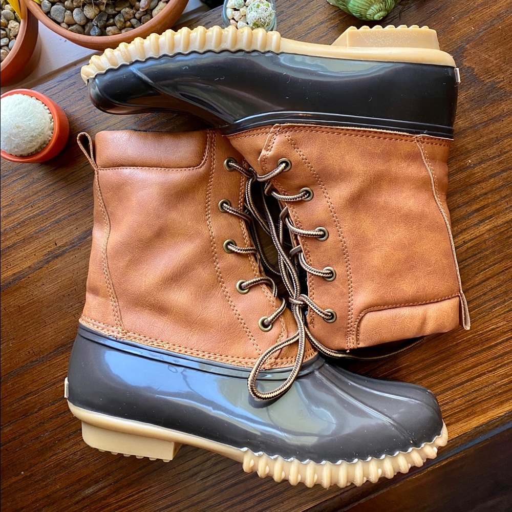 SPORTO Duck Boots